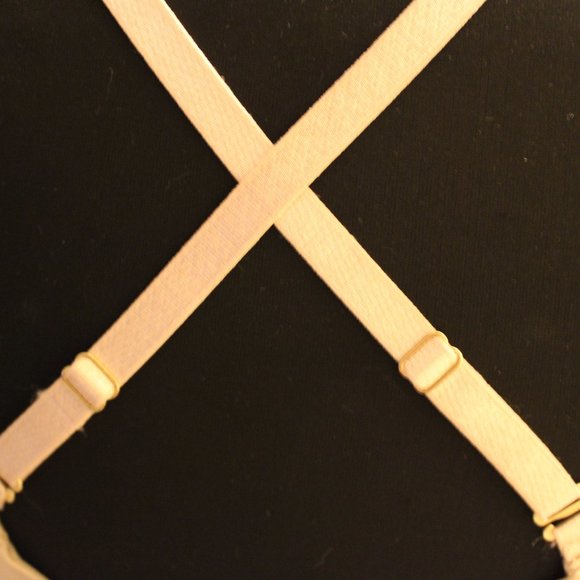 🎀Brand New NATORI Foundations Conform UW Bra - Picture 7 of 8